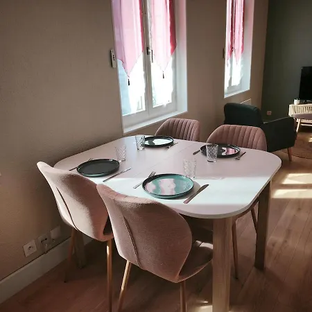 Cosy - Bien Place A Eu *