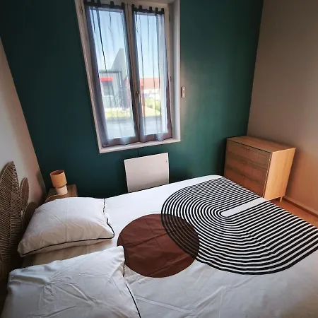 Cosy - Bien Place A Eu *